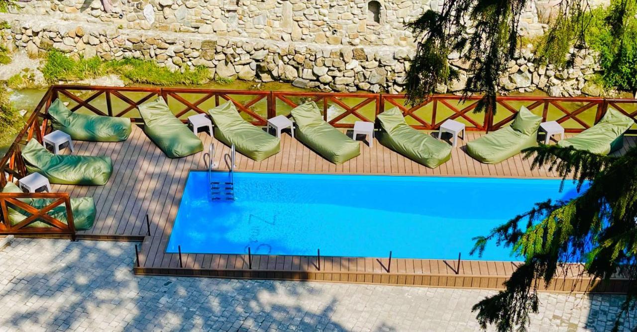 Zimasnow Ski & Spa Club Bukovel Exterior foto